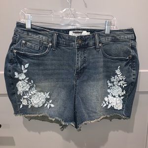 TORRID Women’s Size 16 Shorts NEW WITH TAGS